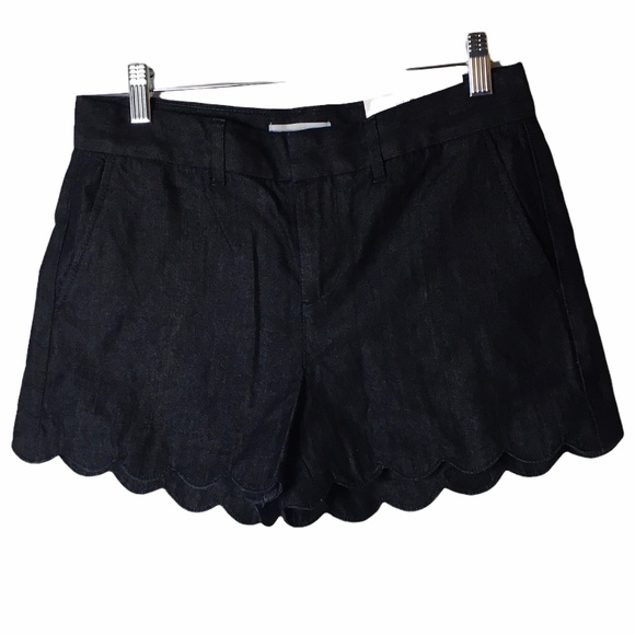 LOFT Pants - Anne Taylor LOFT Scalloped hem Shorts